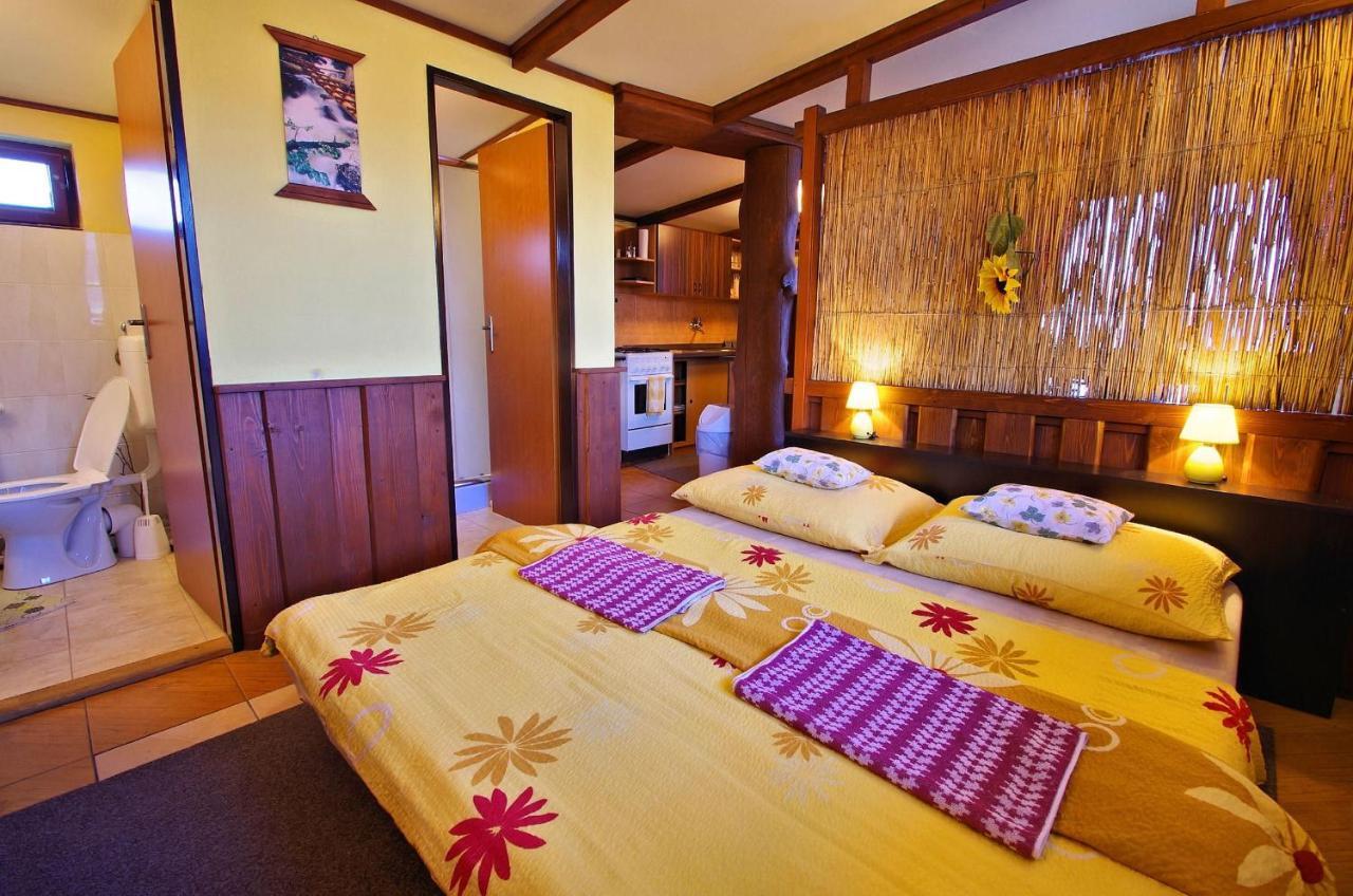 Yellow Paradise House Hrabušice Стая снимка
