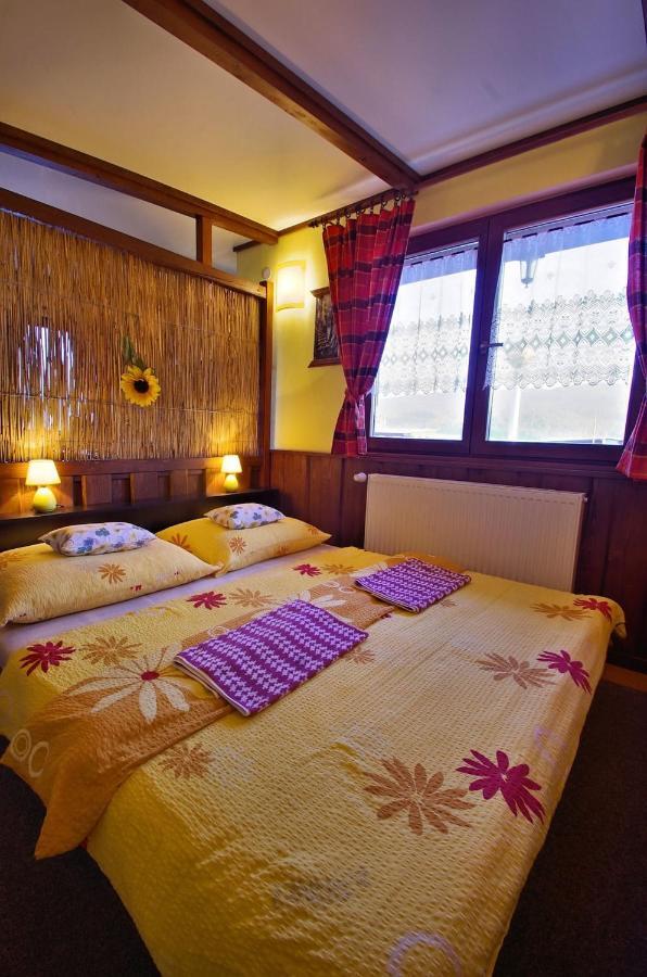Yellow Paradise House Hrabušice Стая снимка